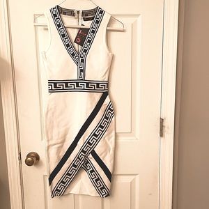 NEW❗️White and Black Patterned Bandage Dress